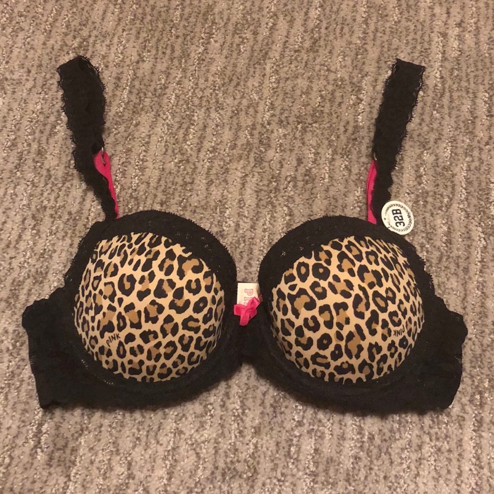 VINTAGE | Victoria’s Secret PINK Leopard Bra 32 B